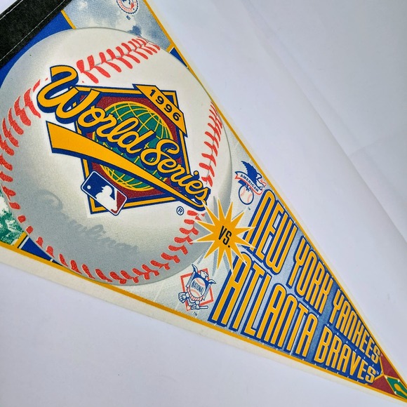 1996 New York Yankees vs Atlanta Braves World Series Pennant DEREK JETER - Picture 1 of 3
